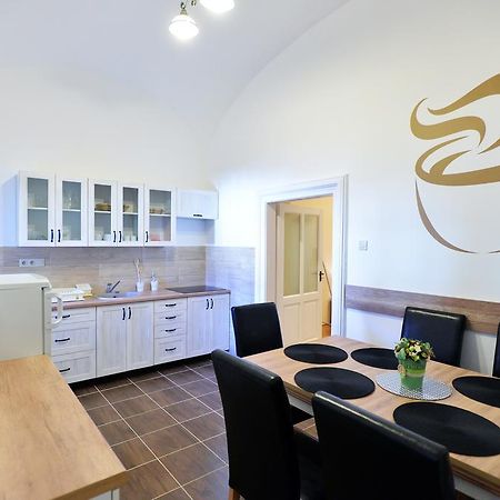 אגר Foter Apartman מראה חיצוני תמונה